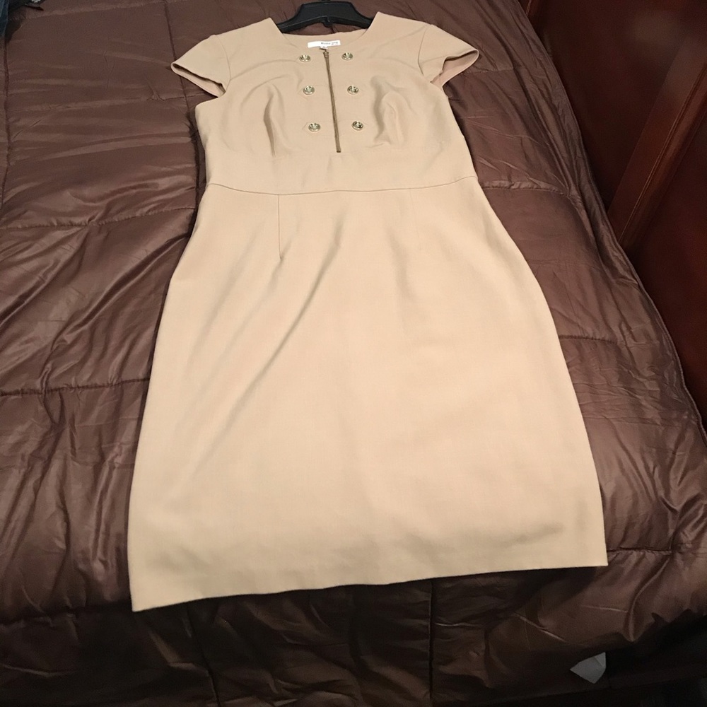 Khaki dress